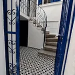 Apartament The Blue House *